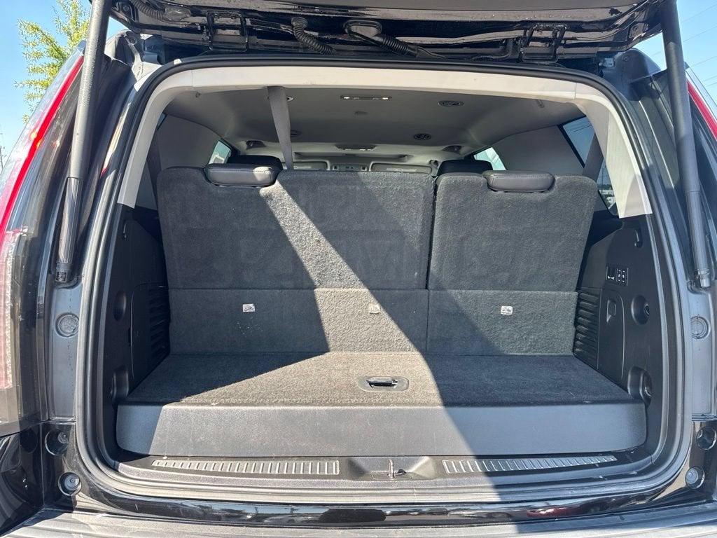 2020 Cadillac Escalade Luxury