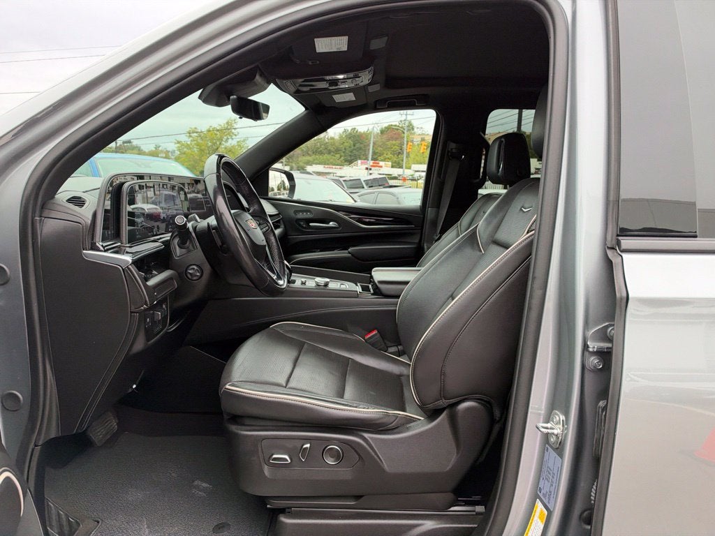 2024 Cadillac Escalade ESV Sport
