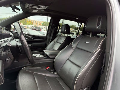 2024 Cadillac Escalade ESV Sport