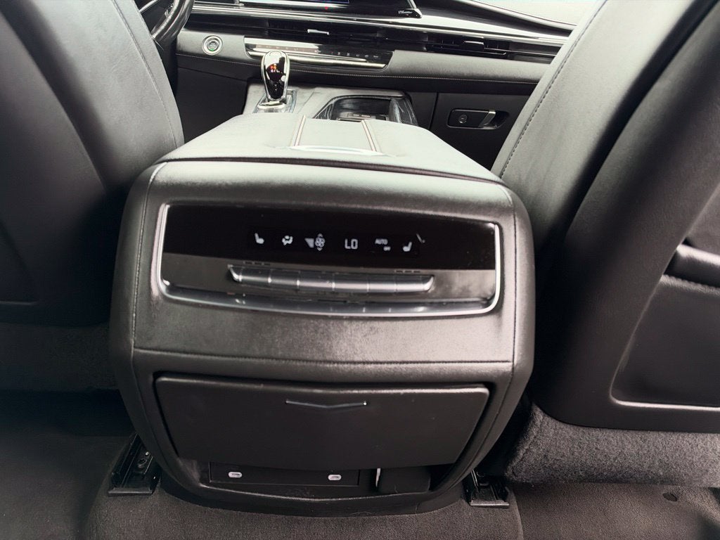 2024 Cadillac Escalade ESV Sport