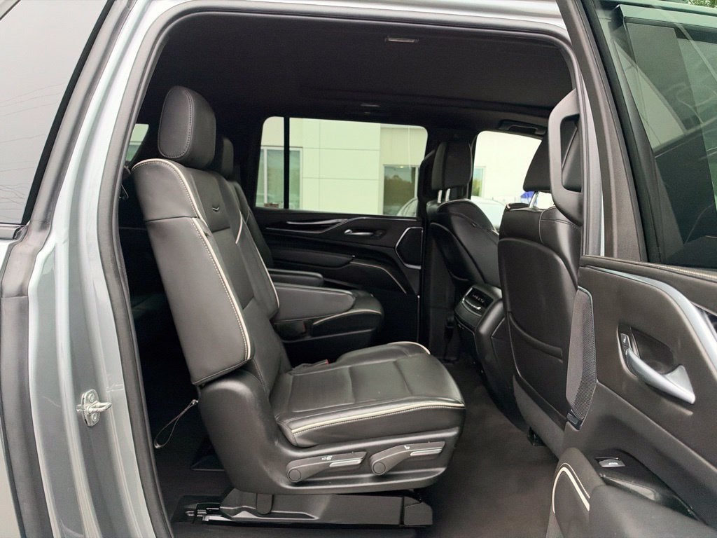 2024 Cadillac Escalade ESV Sport