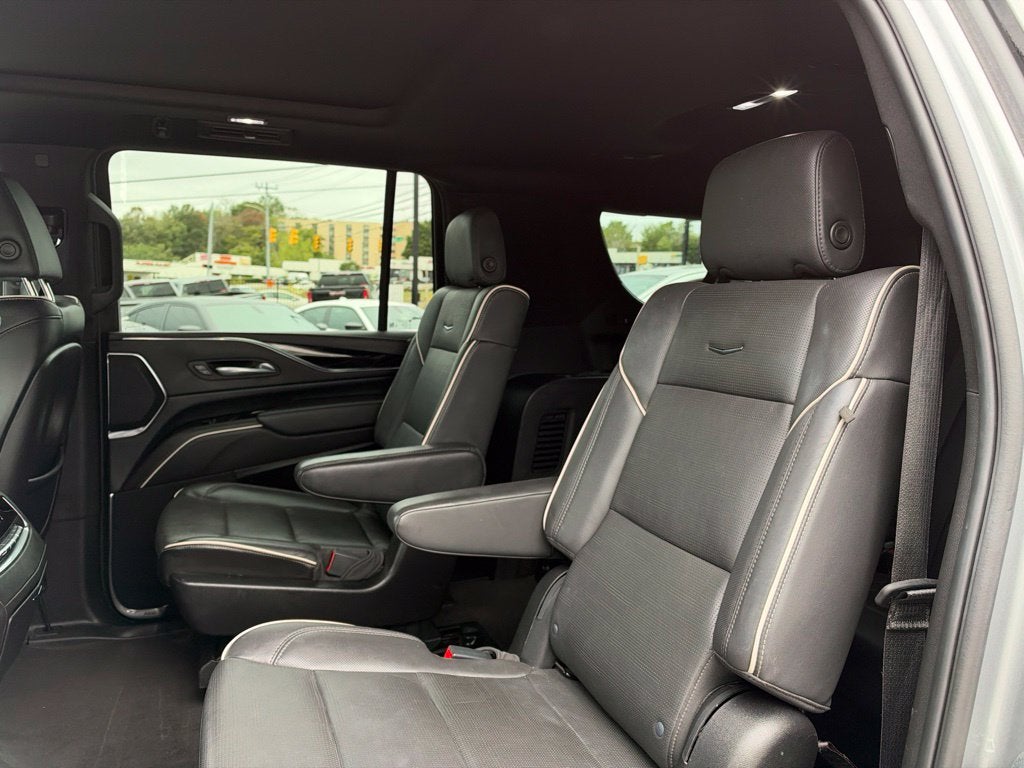 2024 Cadillac Escalade ESV Sport