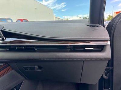 2023 Cadillac Escalade ESV Premium Luxury