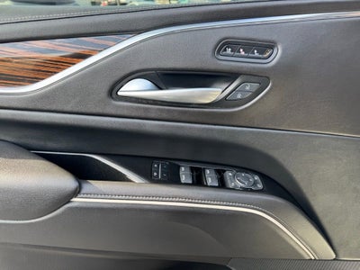 2024 Cadillac Escalade ESV Premium Luxury