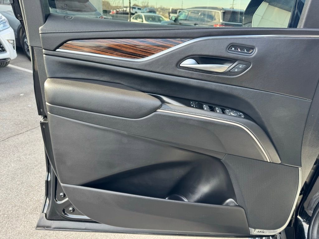 2024 Cadillac Escalade ESV Premium Luxury