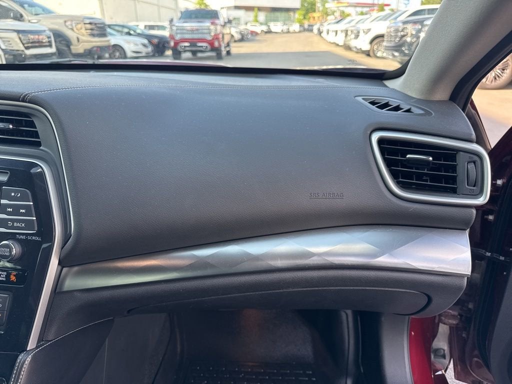 2020 Nissan Maxima SL