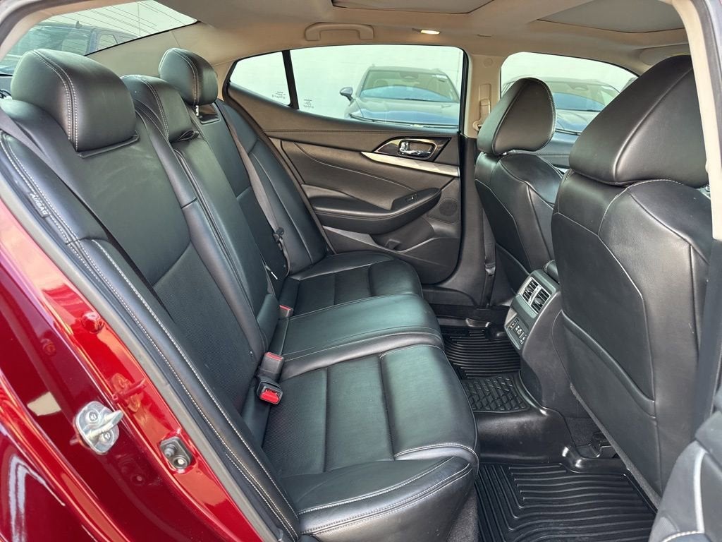 2020 Nissan Maxima SL