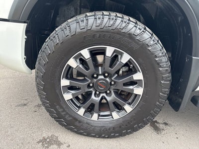 2020 Nissan Titan PRO-4X