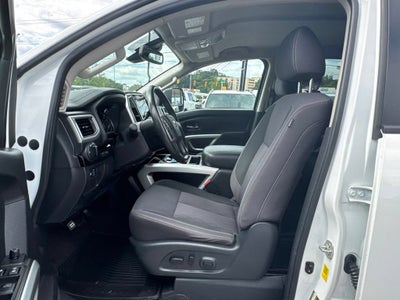 2021 Nissan Titan SV
