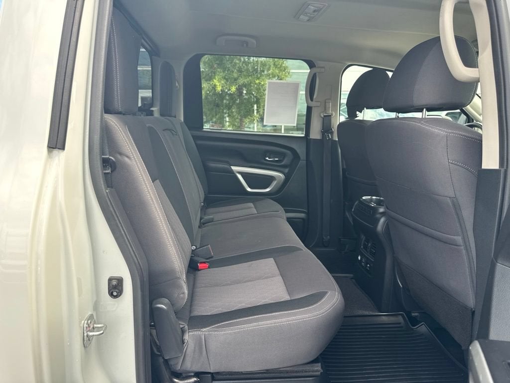 2021 Nissan Titan SV