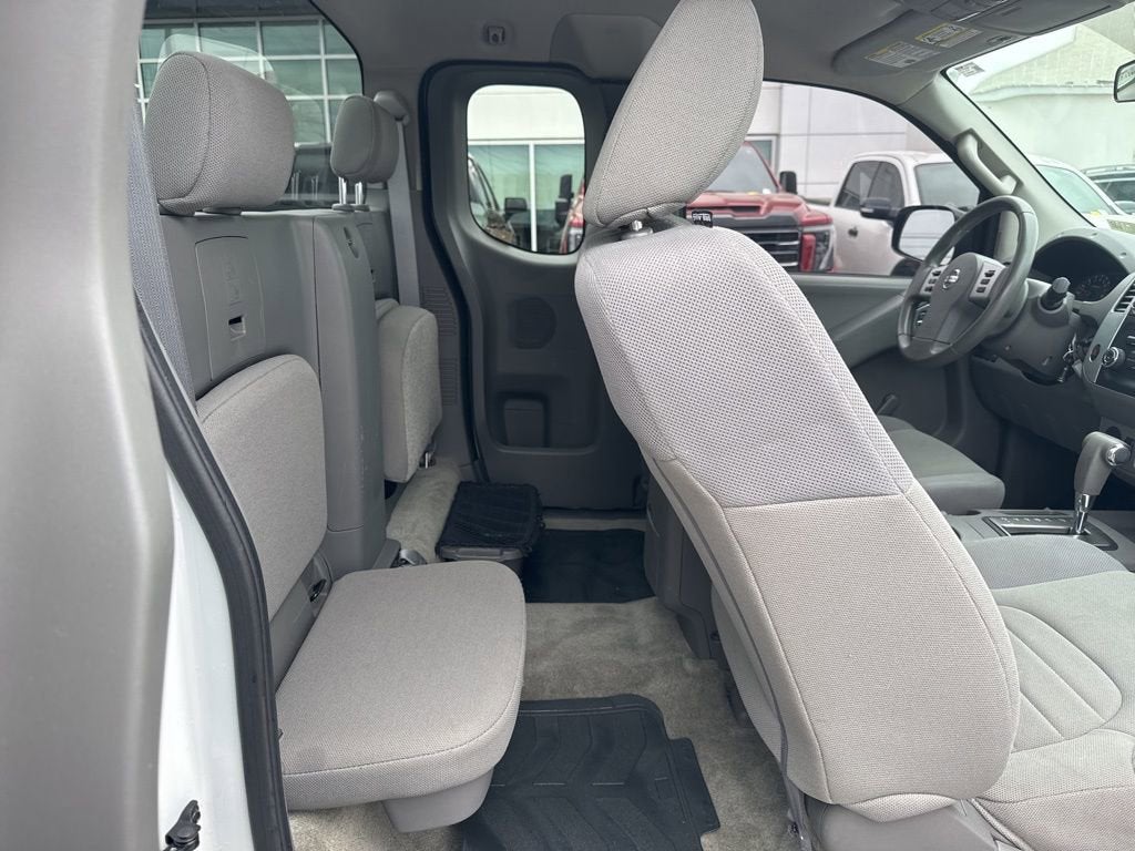 2016 Nissan Frontier S