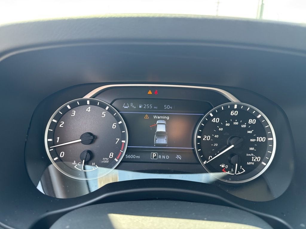 2025 Nissan Frontier SV