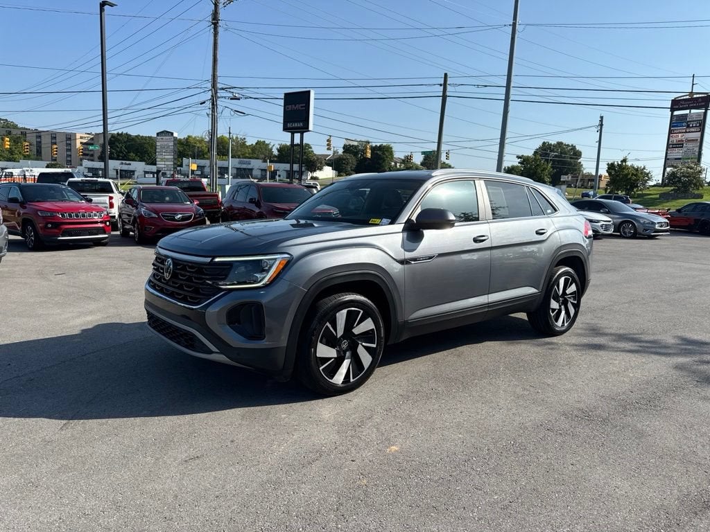 2024 Volkswagen Atlas Cross Sport 2.0T SE w/Technology