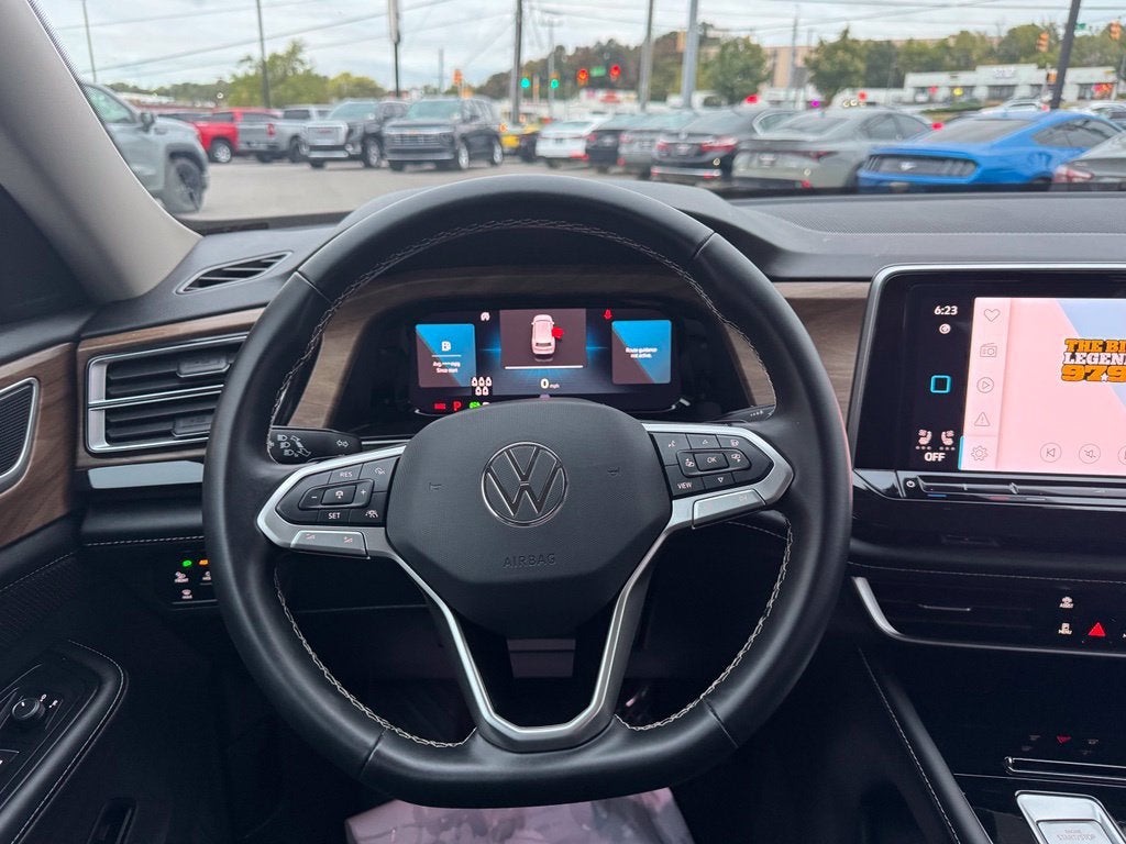 2026 Volkswagen Atlas 2.0T SE w/Technology
