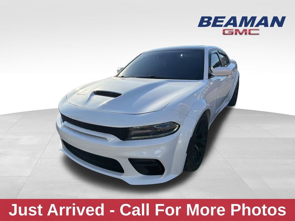 2016 Dodge Charger SRT 392's photo