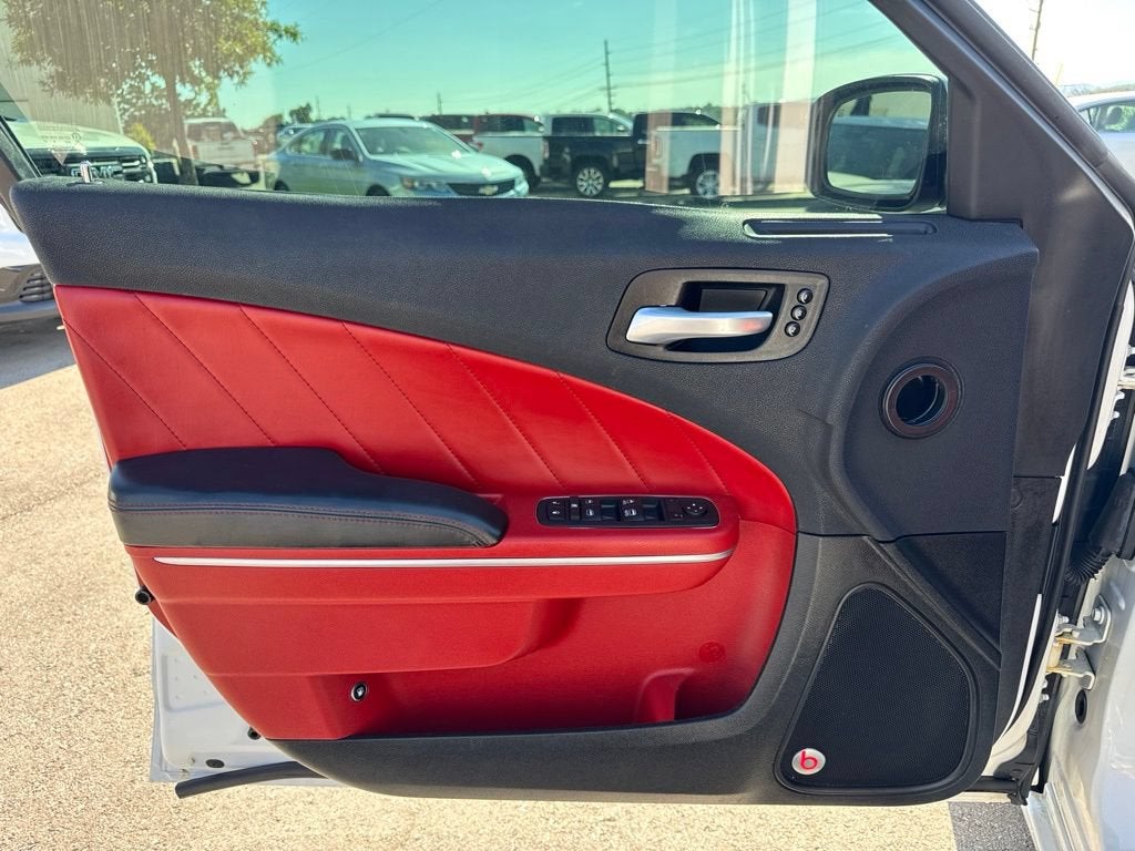 2016 Dodge Charger SXT