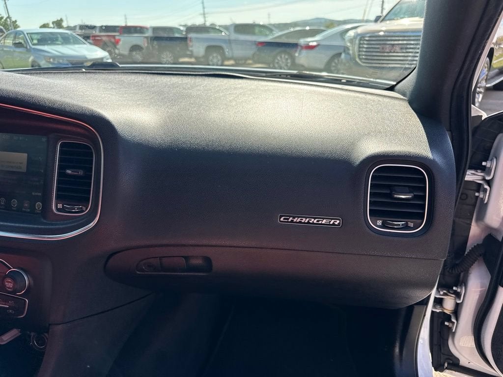 2016 Dodge Charger SXT