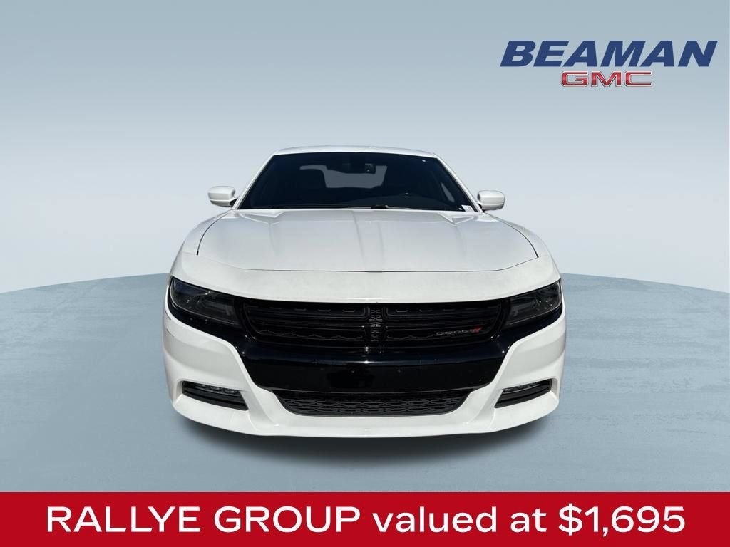 2016 Dodge Charger SXT