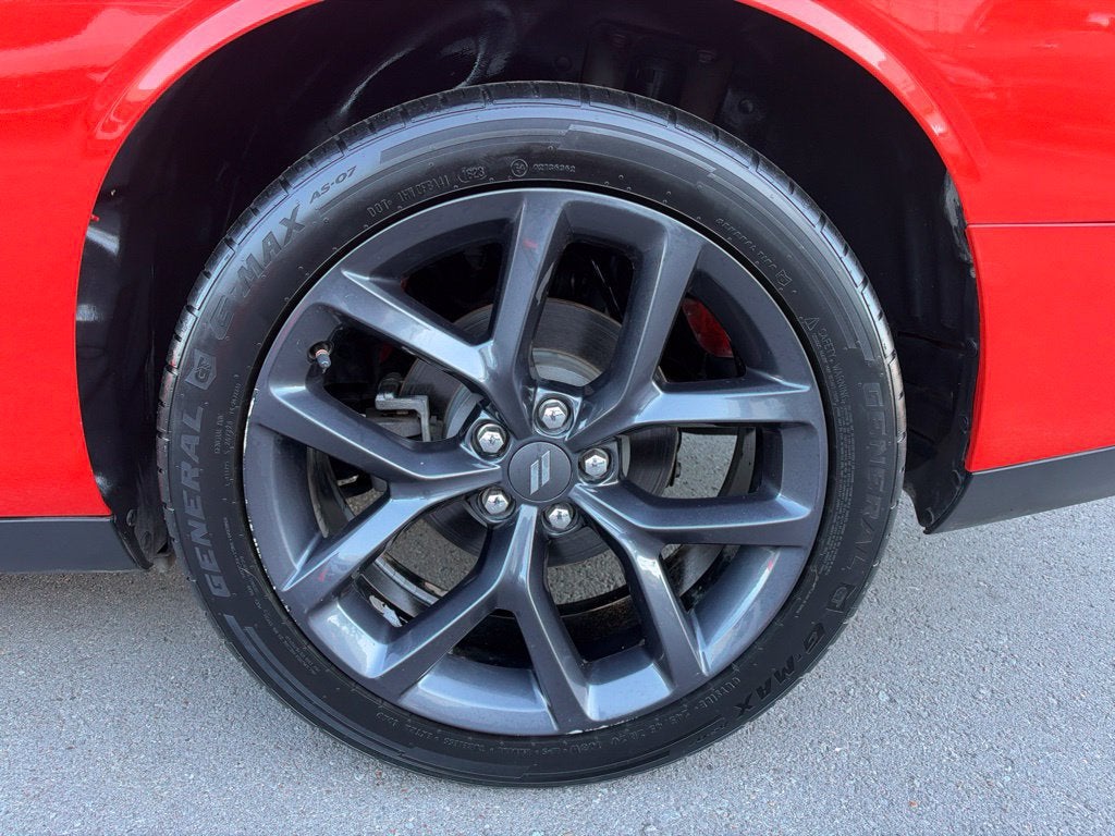 2019 Dodge Challenger SXT