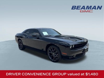 2022 Dodge Challenger SXT