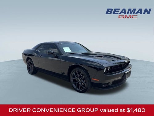 2022 Dodge Challenger SXT