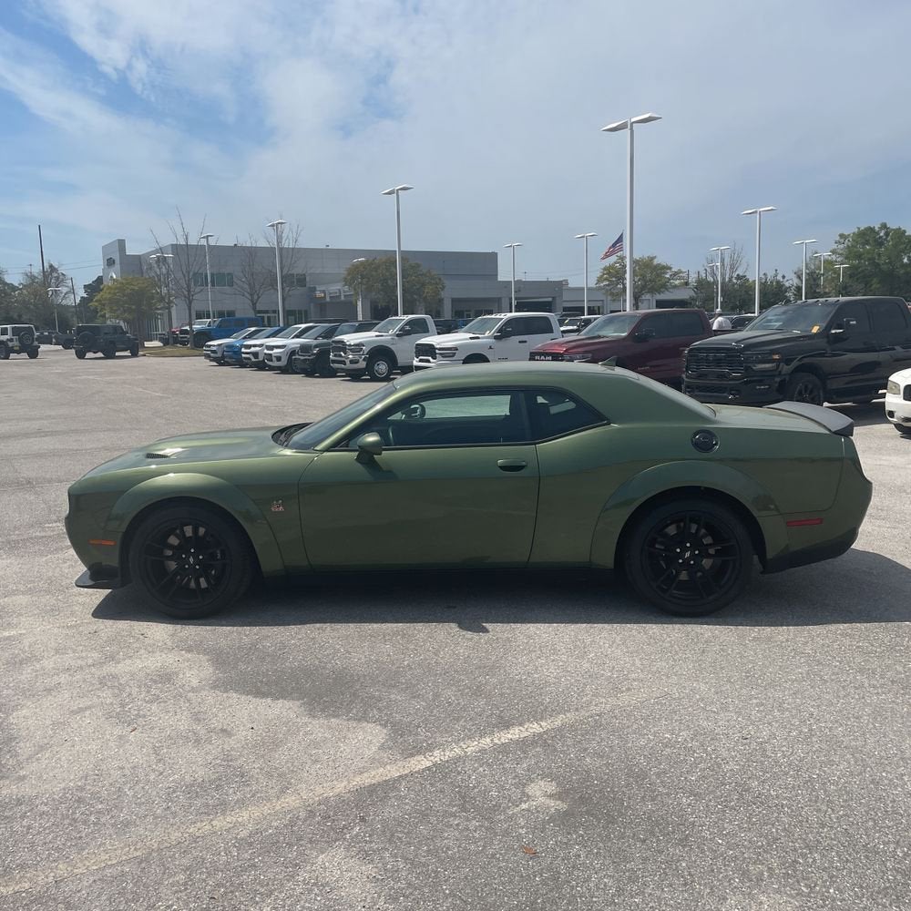 2023 Dodge Challenger R/T Scat Pack Widebody
