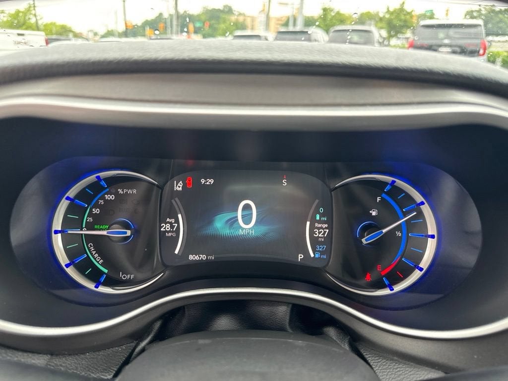 2023 Chrysler Pacifica Hybrid Touring L