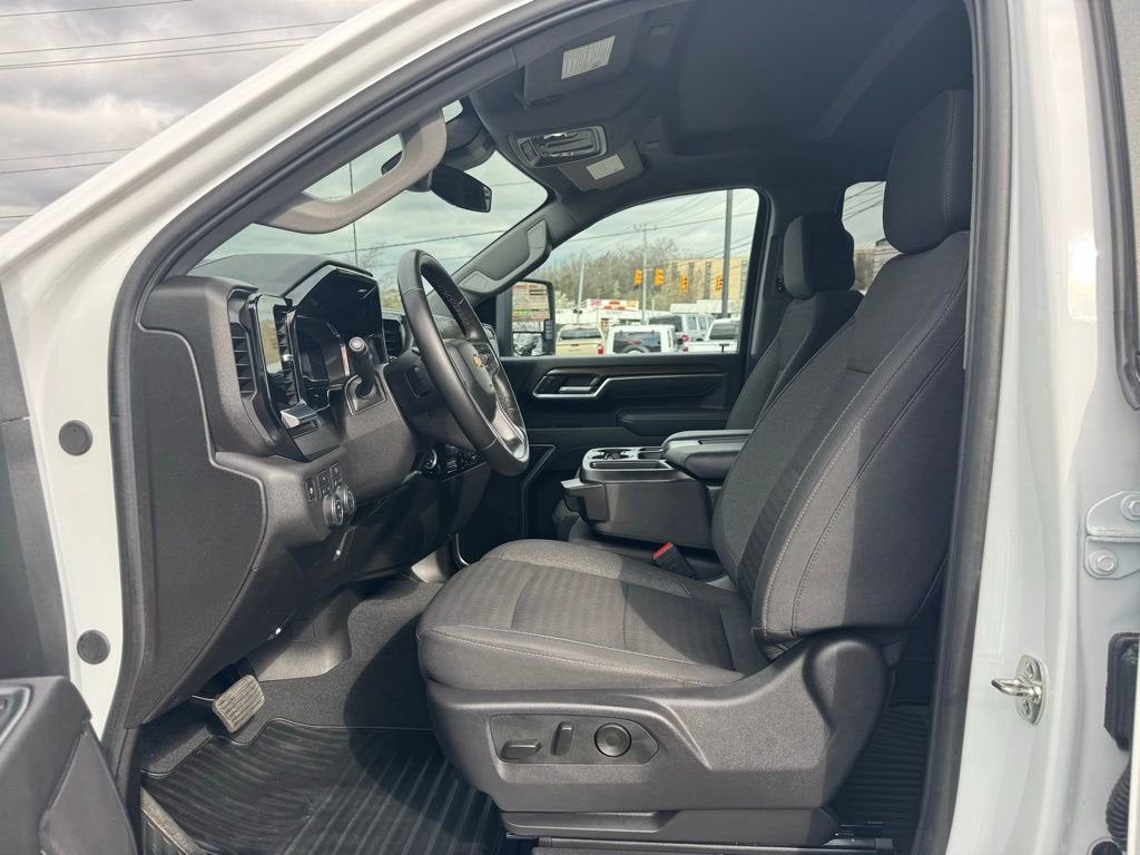 2025 Chevrolet Silverado 2500 HD LT