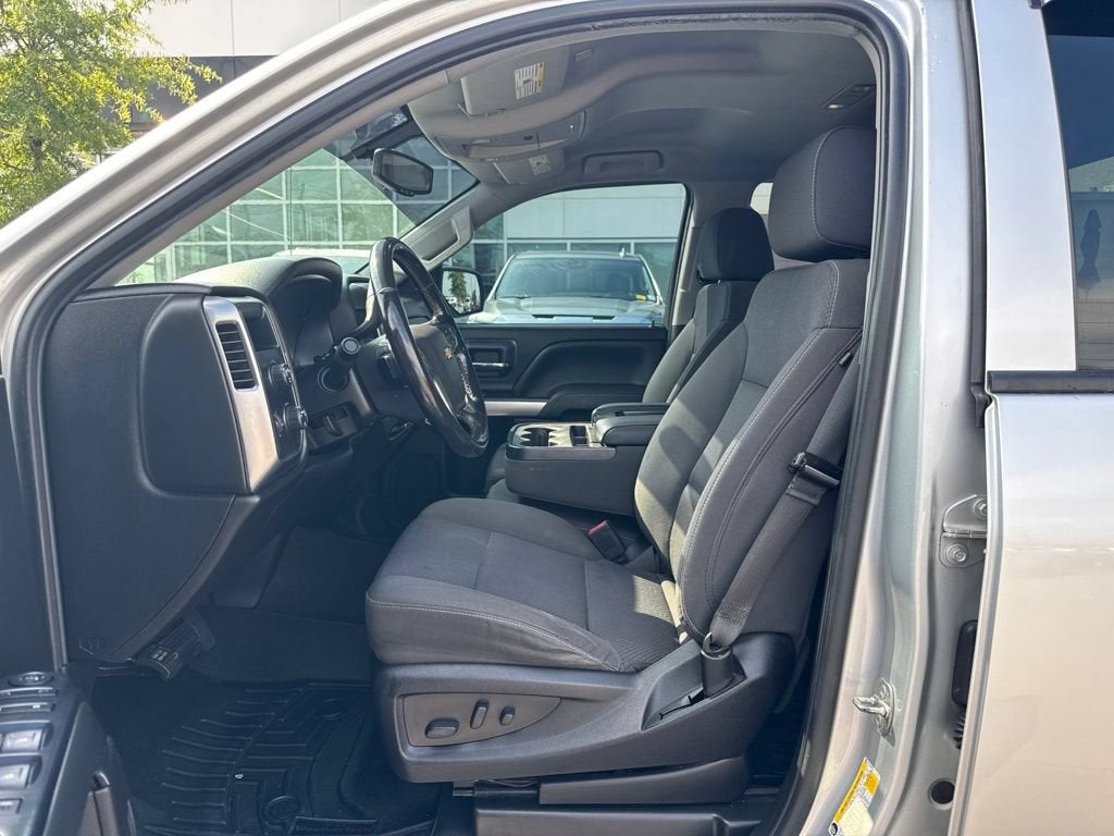 2019 Chevrolet Silverado LD LT