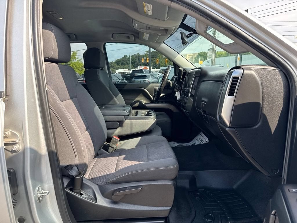 2019 Chevrolet Silverado LD LT