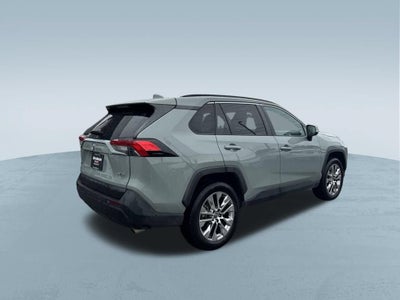 2021 Toyota RAV4 XLE Premium