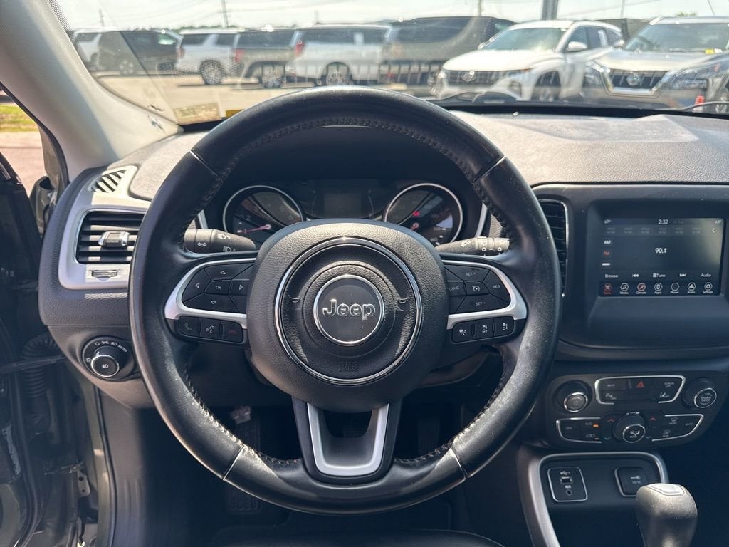 2020 Jeep Compass Latitude w/Sun/Safety Pkg