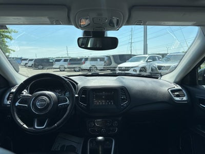 2020 Jeep Compass Latitude w/Sun/Safety Pkg