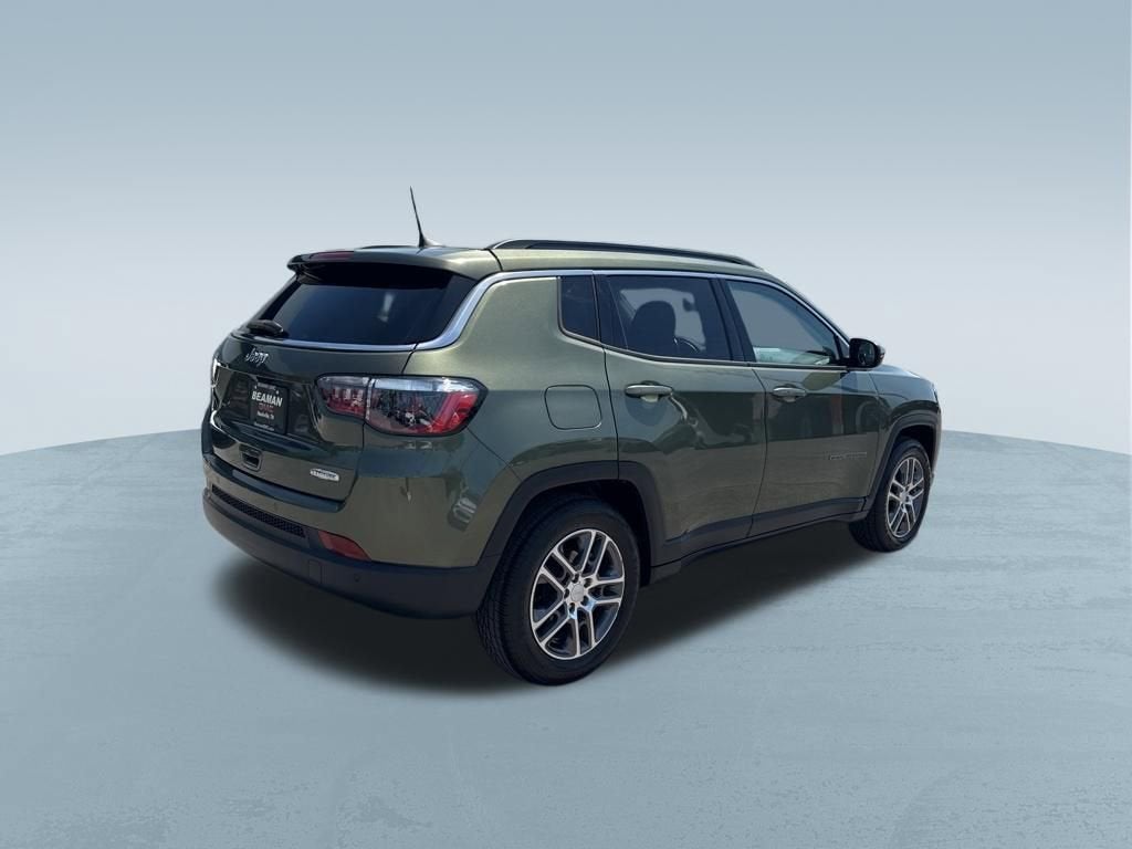 2020 Jeep Compass Latitude w/Sun/Safety Pkg