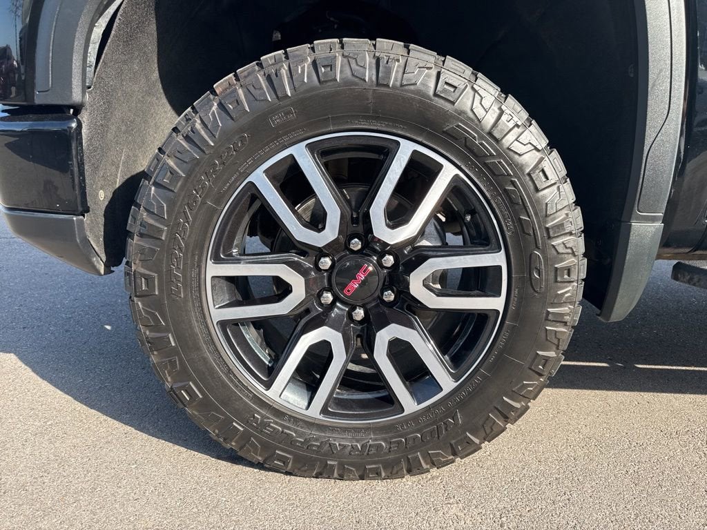 2024 GMC Sierra 1500 AT4