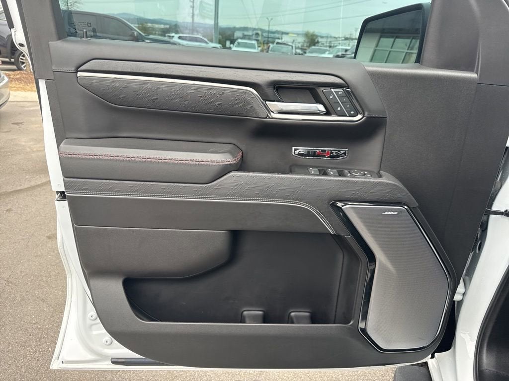 2024 GMC Sierra 1500 AT4X