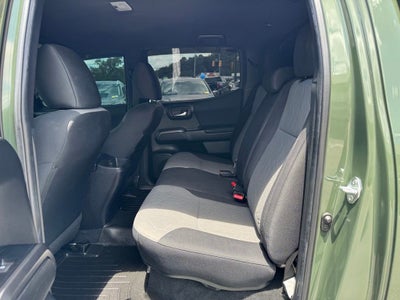 2022 Toyota Tacoma 4WD SR5