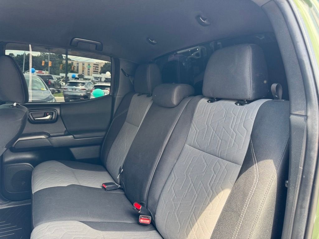 2022 Toyota Tacoma 4WD SR5