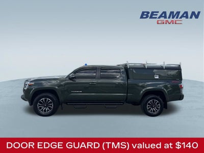 2022 Toyota Tacoma 4WD SR5