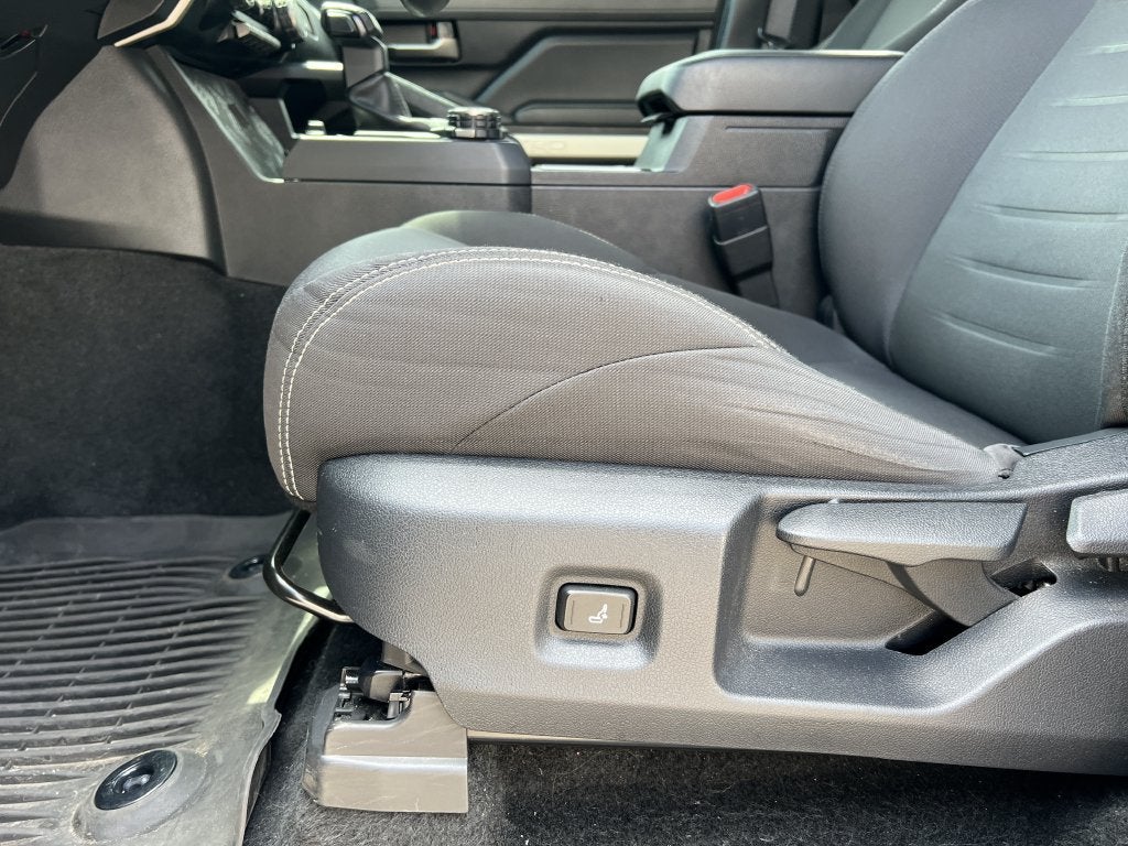 2024 Toyota Tacoma 4WD SR5