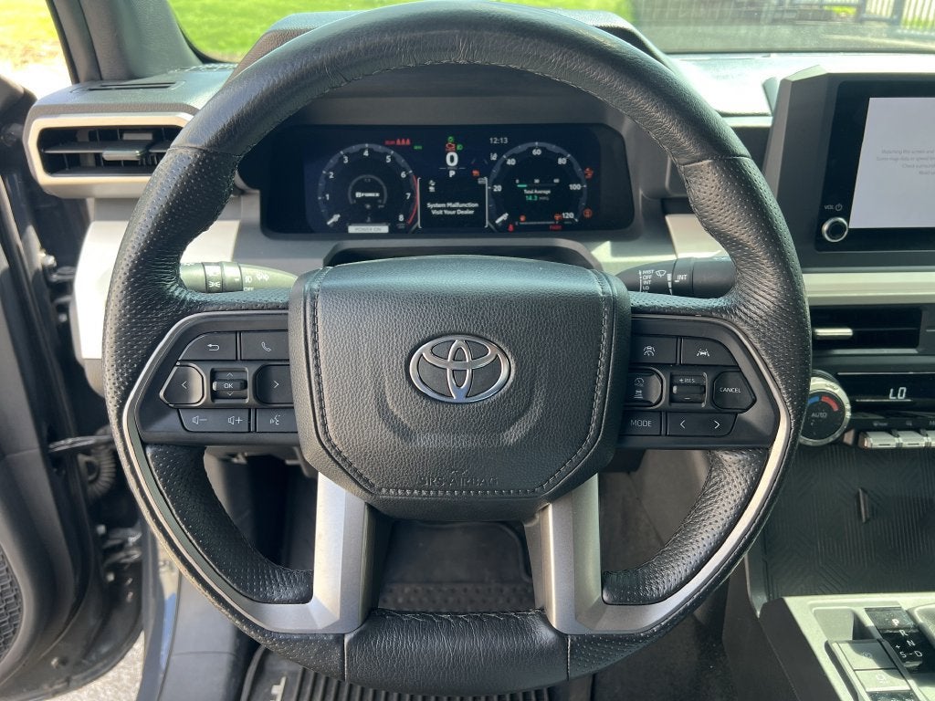 2024 Toyota Tacoma 4WD SR5