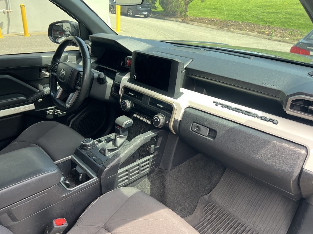 2024 Toyota Tacoma 4WD SR5