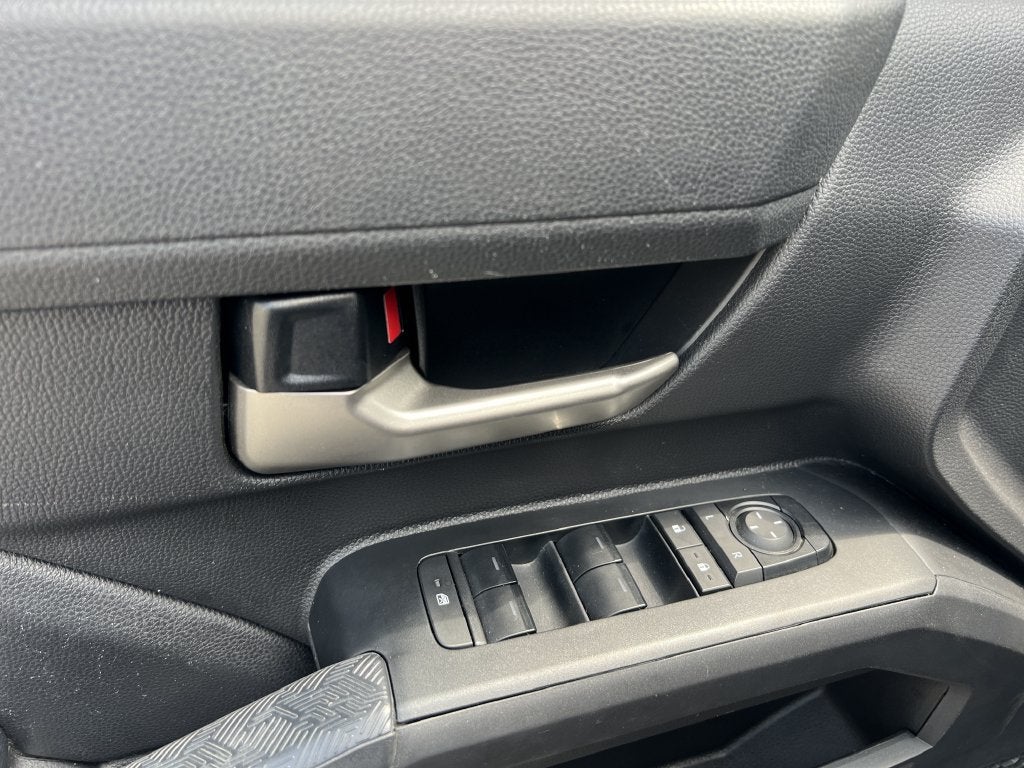 2024 Toyota Tacoma 4WD SR5