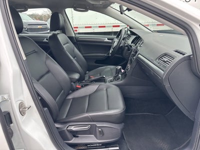 2021 Volkswagen Golf TSI