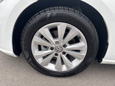 2021 Volkswagen Golf TSI