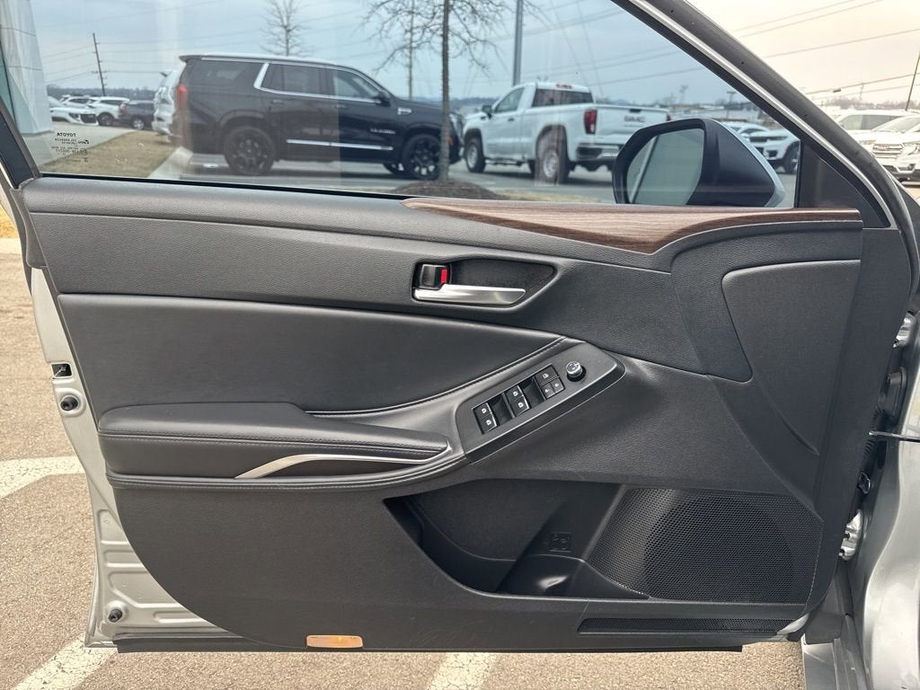 2020 Toyota Avalon XLE