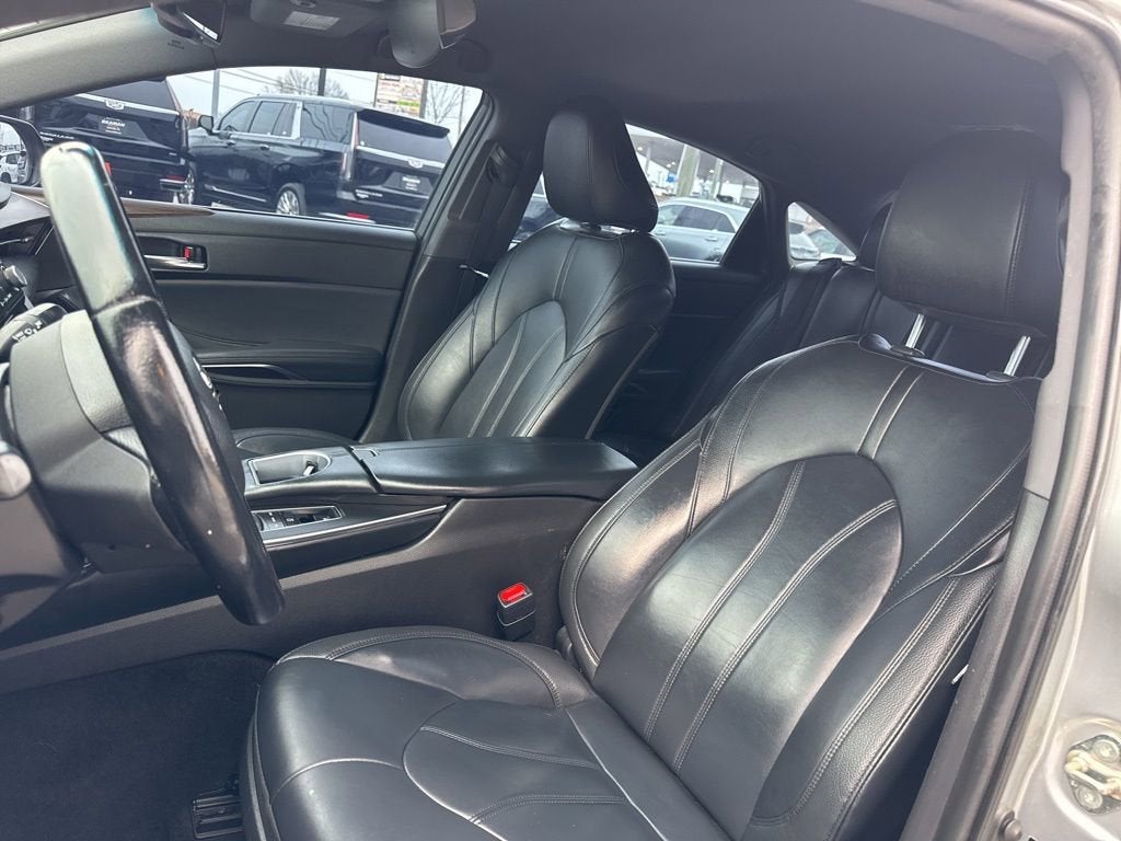 2020 Toyota Avalon XLE