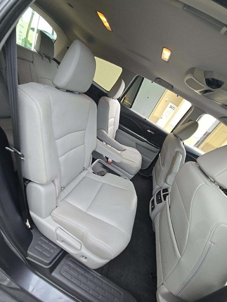 2019 Honda Pilot Touring 7-Passenger