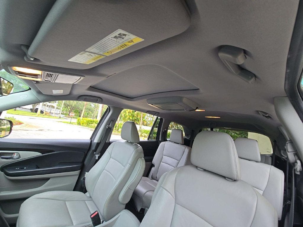 2019 Honda Pilot Touring 7-Passenger