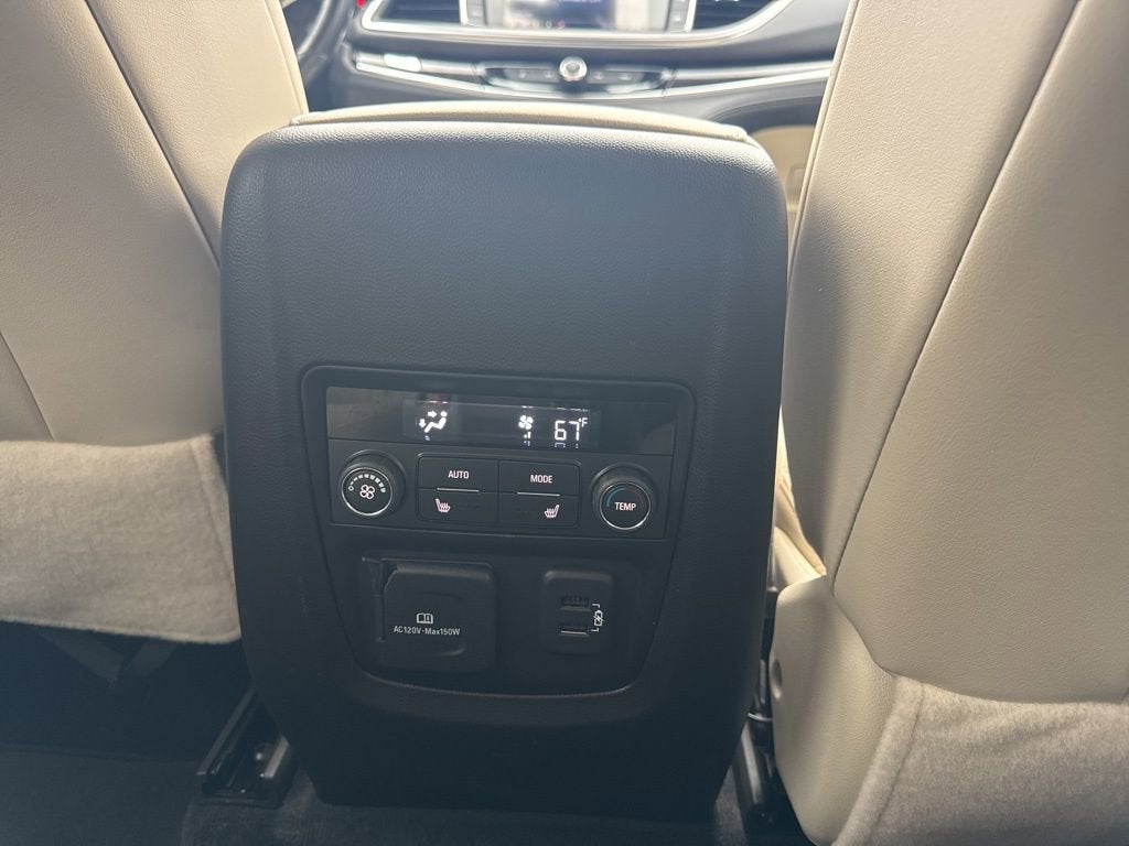 2023 Buick Enclave Premium